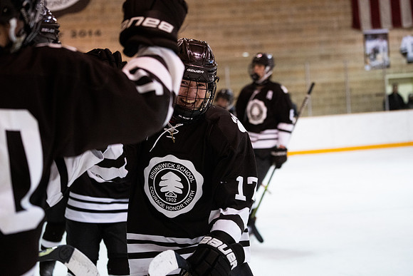 hockey_2022-03-02_nepsihaquarter_jk_4675