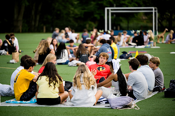 orientation24_gr9_peerleadership_ah_0226