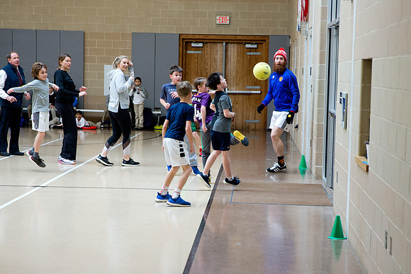 soccer_gr4 faculty19_mkras_0142