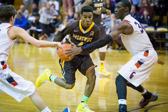 basketball_2015-02-25_playoffs_wkl_3084