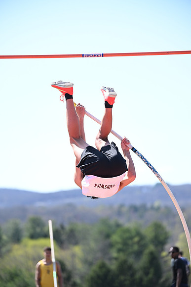 trackfield_2025-04-23_cp_2406