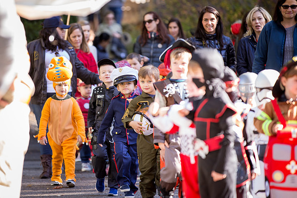 halloween_parade_ps_jf_2576