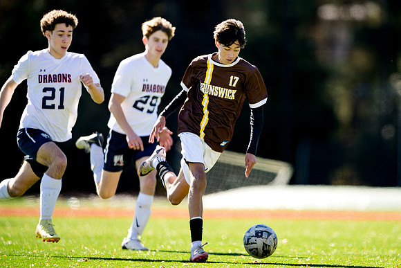 soccer_jv_2024-11-02_ah_0219