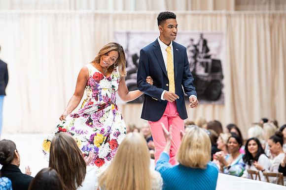 fashionshow19_runway_wkl_1526