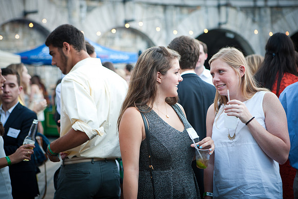 alum_nyc_summersocial14_mkras_0207