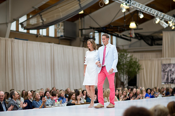 fashionshow19_runway_mk_0279