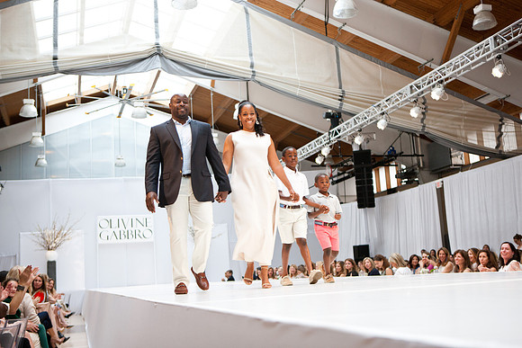 fashionshow17_runway_mkras_0263