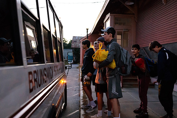 randolphvt1819_trip01_arrival_bdf_2001
