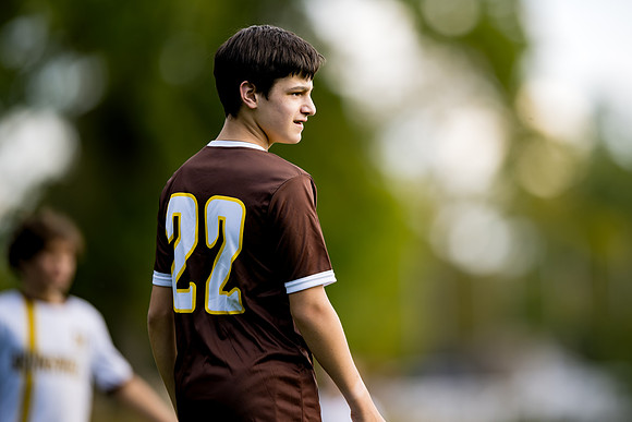 soccer_ms7b_brownwhite_2024-10-08_ah_0108