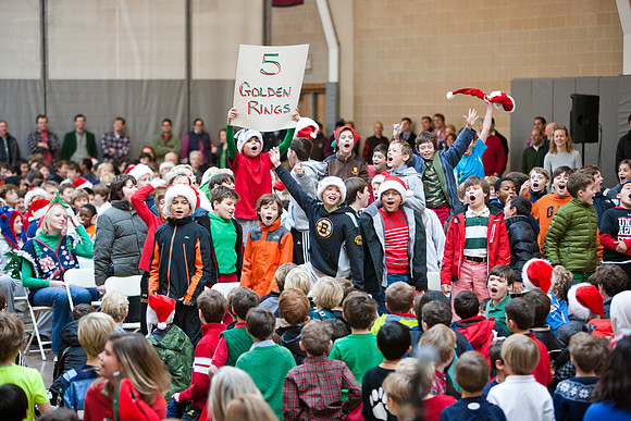 holidayassembly_all_mkras_9703