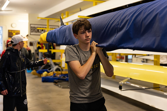 crew_altmanboathouse_falcoshell_gh_0017
