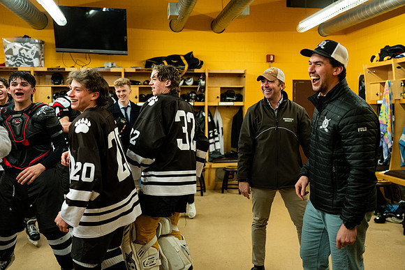 hockey_2022-03-02_nepsihaquarter_jk_5551