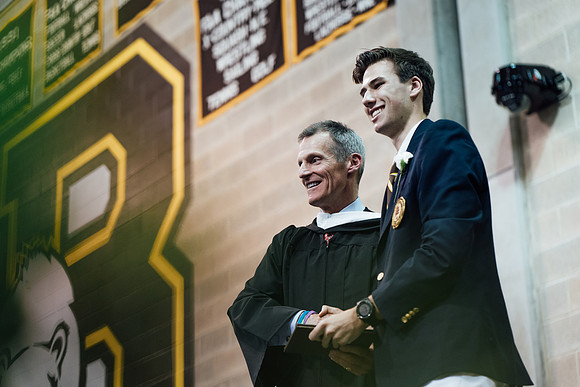 graduation19_jk_7483