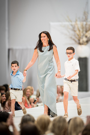 fashionshow17_runway_wkl_0576