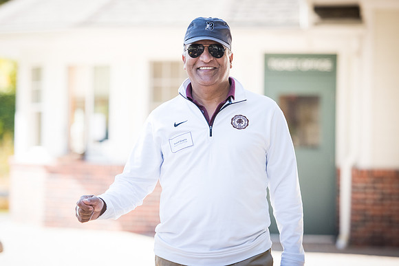 hc15_alumni_golf_wkl_5129