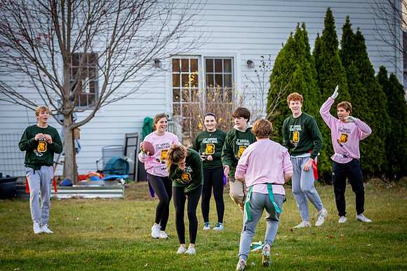 turkeybowl24_us_jfess2_1672