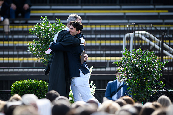 graduation22_diplomas_wkl_0896