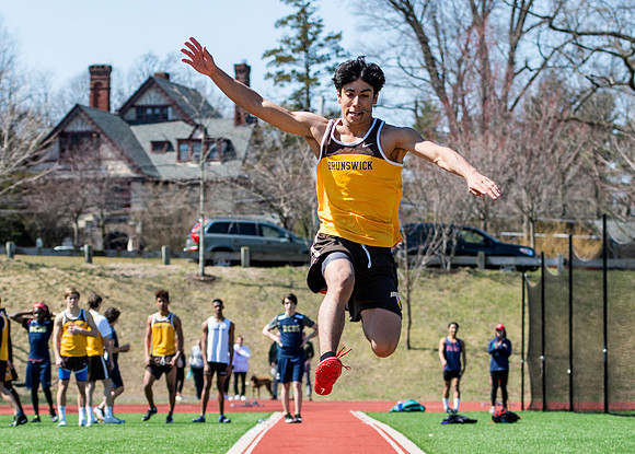 trackfield_2019-04-06_dburns_4580