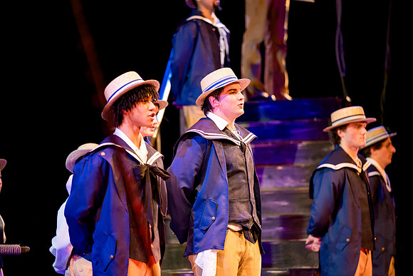 hmspinafore_springmusical25_fri_us_ah_0060