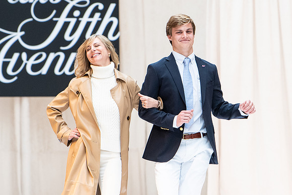 fashionshow19_runway_wkl_0515