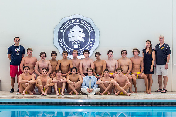 team_fall1516_waterpolo_varsity_jfess_6188