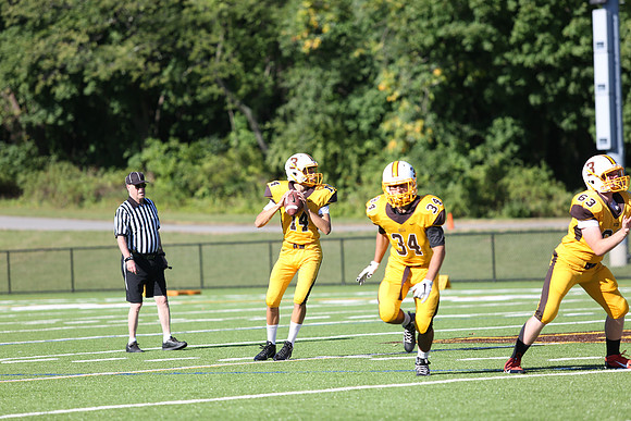 football_jv_2015-09-15_jfess_0742