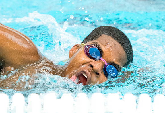 swimming_2016-01-06_dburns_3601