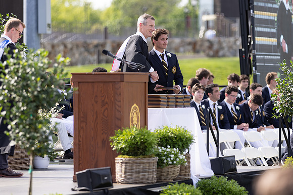 graduation22_diplomas_gh_0665