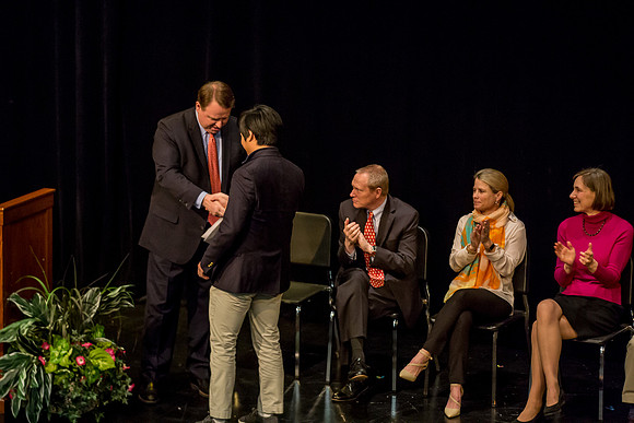 cumlaude20_jfess_4918