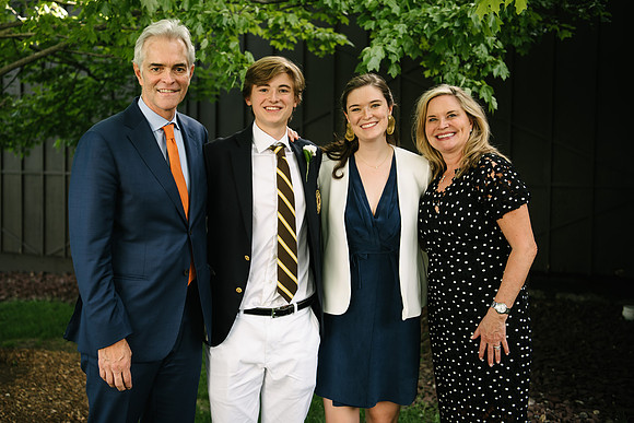 graduation19_ah_0946