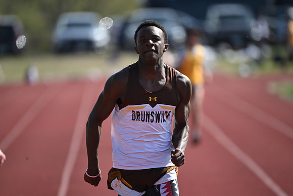 trackfield_2025-04-23_cp_3492