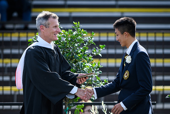 graduation22_diplomas_wkl_0847