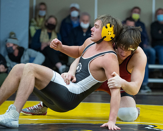 wrestling_2022-01-15_dburns_3295