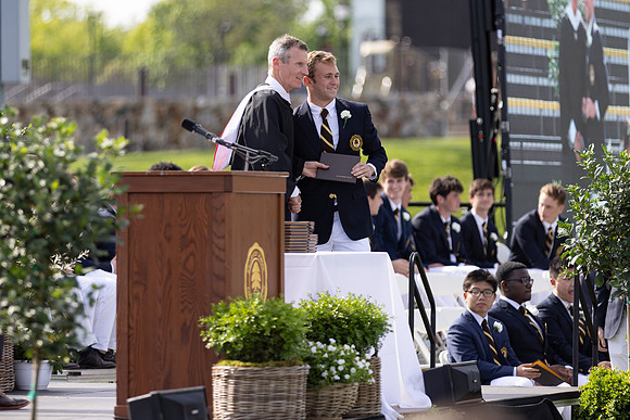 graduation22_diplomas_gh_0686