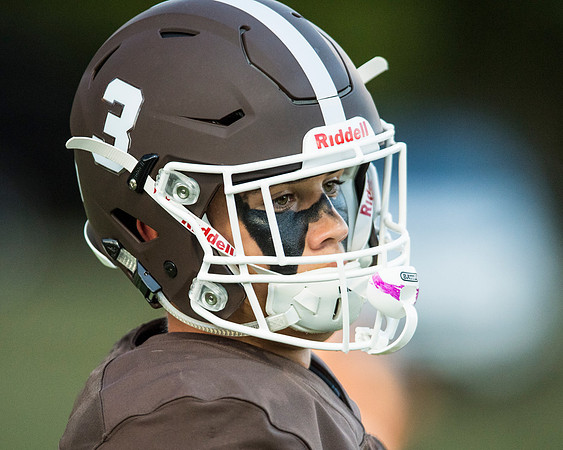 football_2017-09-29_dburns_7134