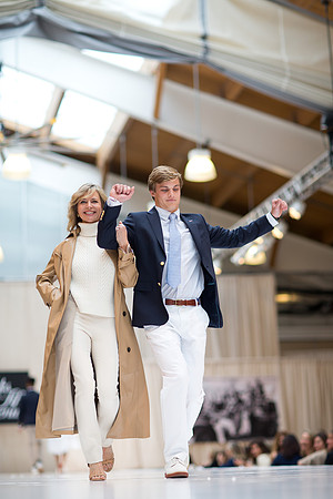 fashionshow19_runway_mk_0148