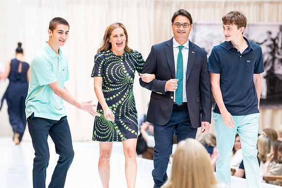 fashionshow19_runway_wkl_0857