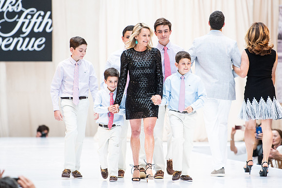 fashionshow19_runway_wkl_1168