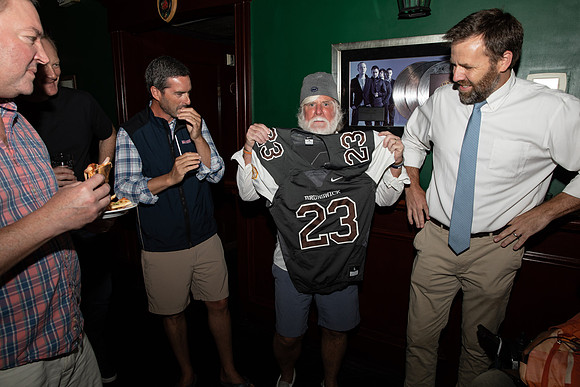 alumni_jannekouri_ride4paralyis_happyhour_gh_0021