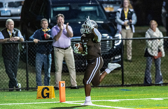 football_2019-09-27_dburns_2883