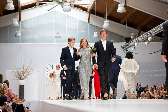 fashionshow17_runway_mkras_0532