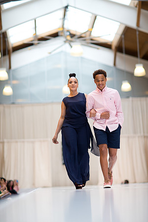 fashionshow19_runway_mk_0224