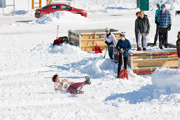 randolphvt2122_trip07_sledding_bdf_1114