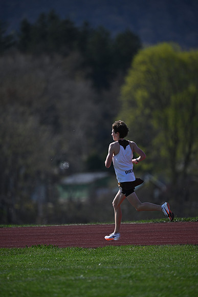 trackfield_2025-04-23_cp_3747