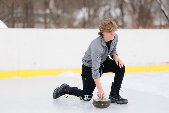 randolphvt2122_trip07_curling_bdf_0858