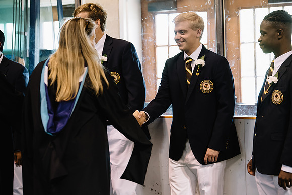 graduation16_hp_9721