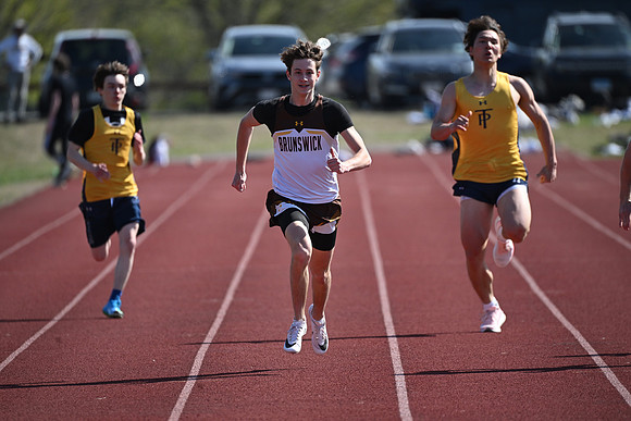 trackfield_2025-04-23_cp_3343