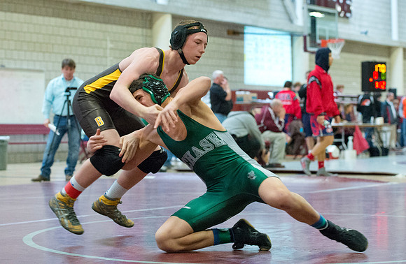 wrestling_wneiswa_champs_dburns_6455