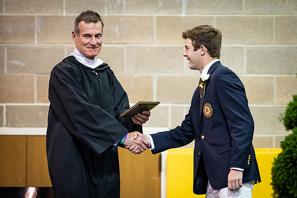 graduation19_wkl1_9574