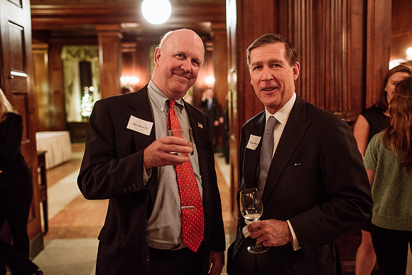 alumni_holiday14_jk_7386